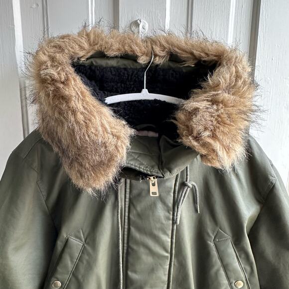 J. Crew Perfect Winter Parka Primaloft Olive Green - Picture 3 of 8